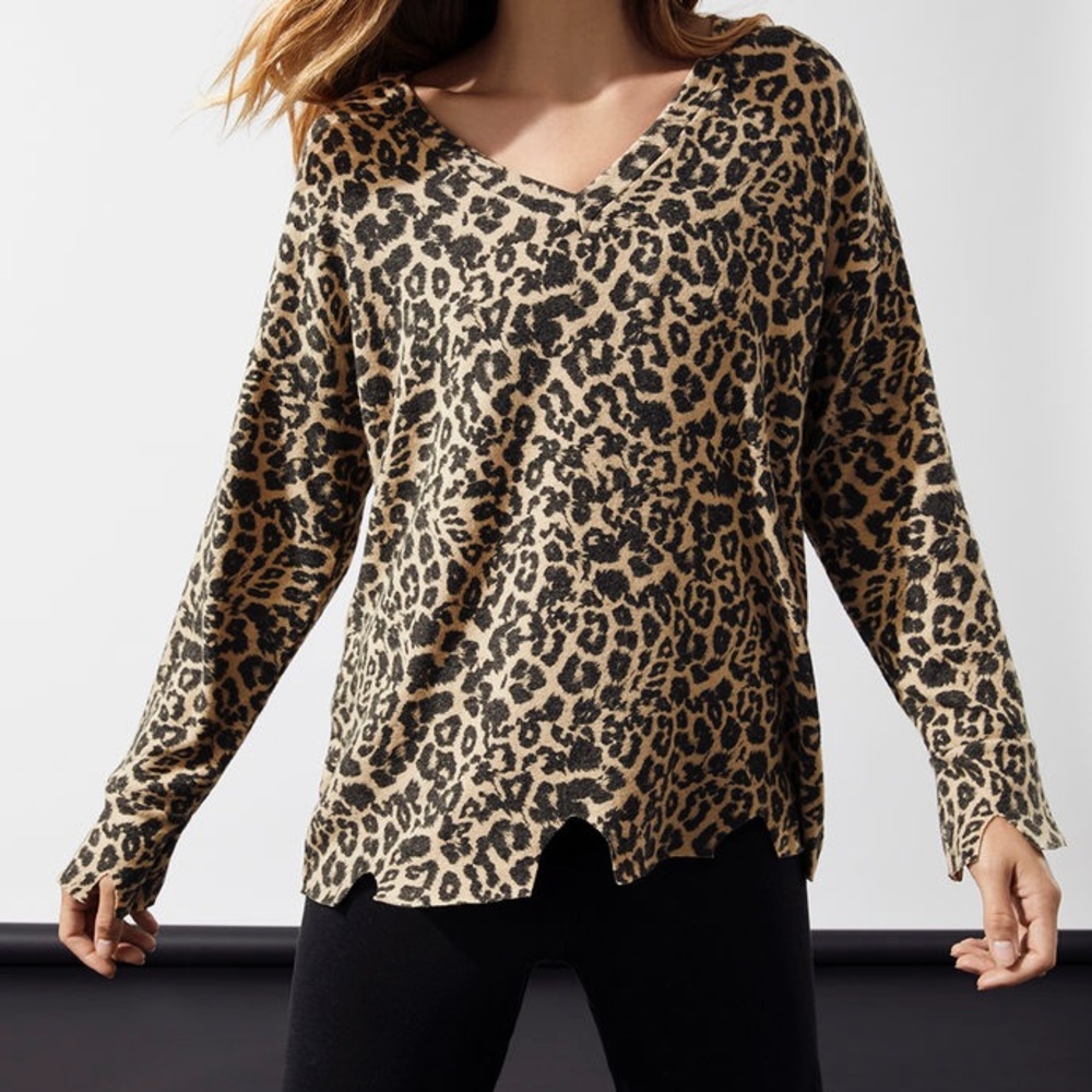 NWOT LNA “Bitten” Super Soft Leopard Pullover